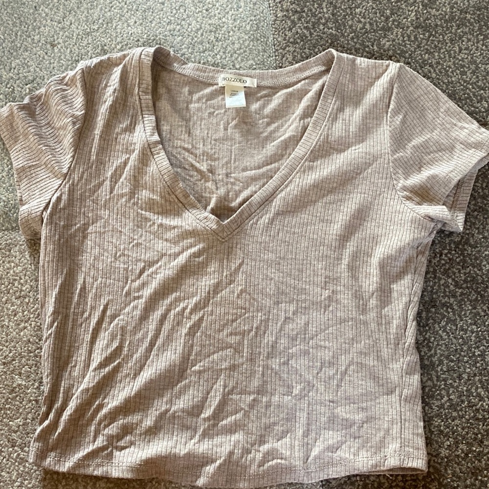 Tan tee